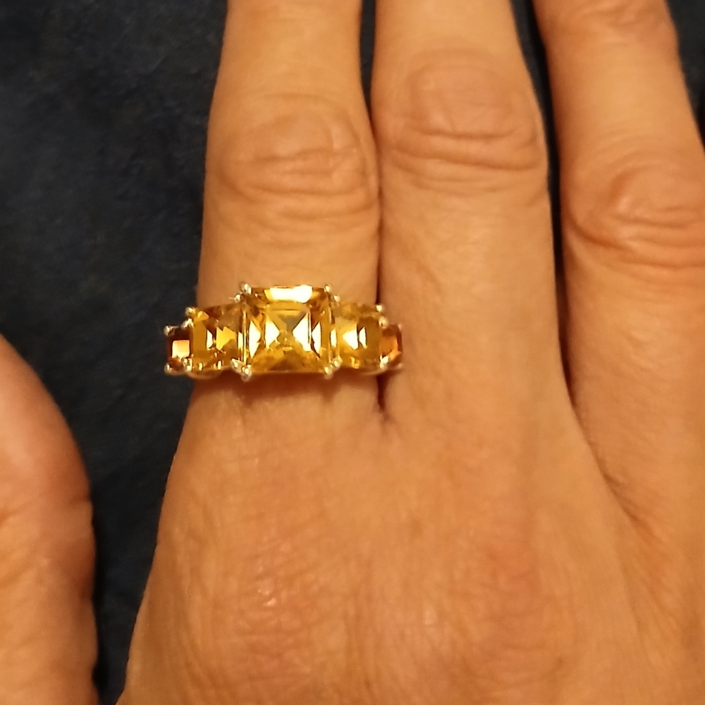 Elegant square Citrine stones cocktail ring with Square Gemstones size 7/8 - Picture 3 of 12